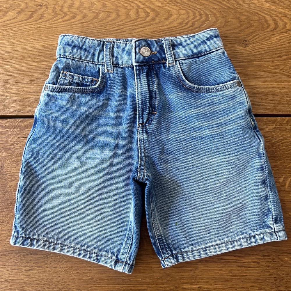 Boden denim shorts (new)